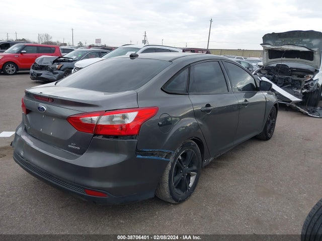 Ford FOCUS SE 2014 1FADP3F28EL168570 Image 4