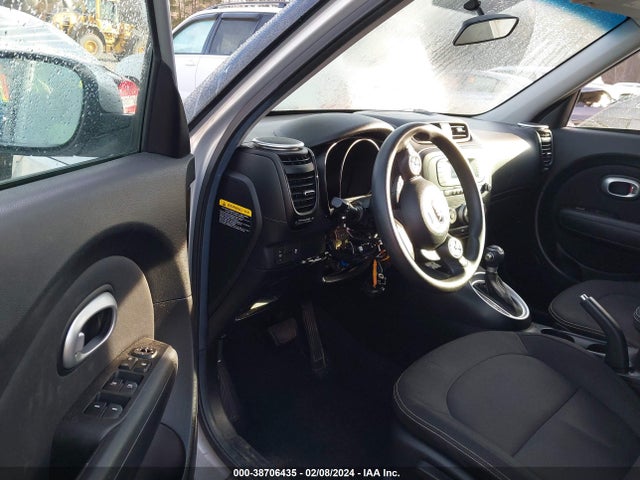 KIA SOUL + 2014 KNDJP3A5XE7713627 Image 5