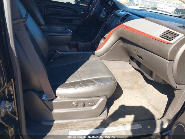 2012 CADILLAC ESCALADE PREMIUM VIN: 1GYS4CEF2CR229429