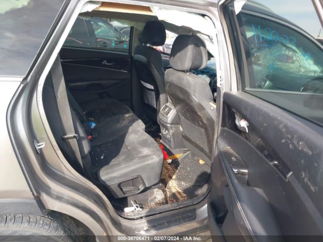 5XYPG4A50HG217100 KIA Sorento 3.3l Lx