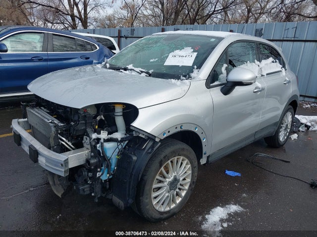 2019 FIAT 500X ZFBNFYA15KP770461 Photo 1