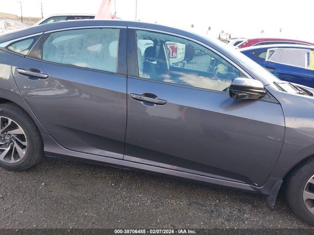 Honda CIVIC EX 2017 2HGFC2F78HH515452 Image 12