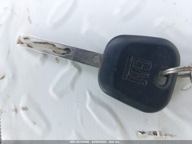 1GTW7AFF3H1906883 GMC Savana 2500 Work Van