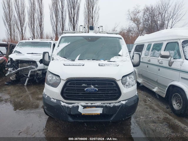Ford Transit-150 2017 1FTYE1ZM5HKA15688 Image 12