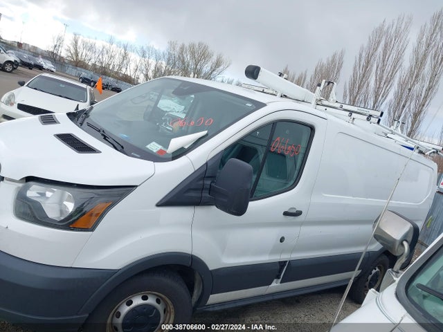Ford Transit-150 2017 1FTYE1ZM5HKA15688 Image 14
