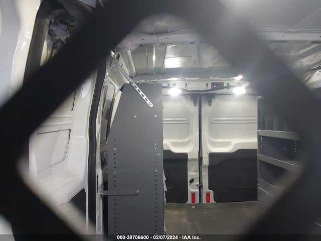 Ford Transit-150 2017 1FTYE1ZM5HKA15688 Image 8