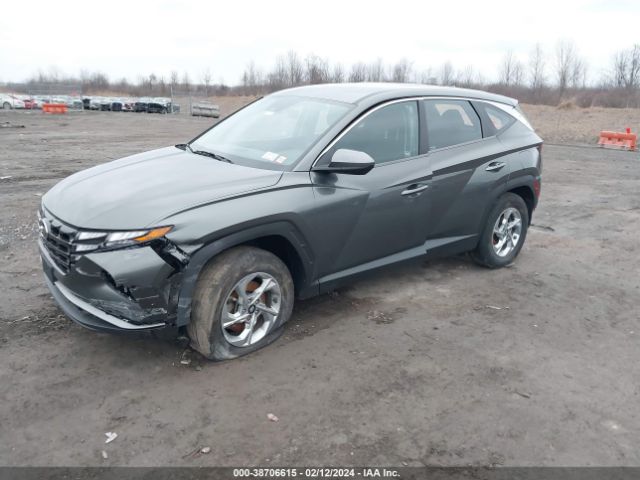 5NMJACAEXNH025542 Hyundai TUCSON SE
