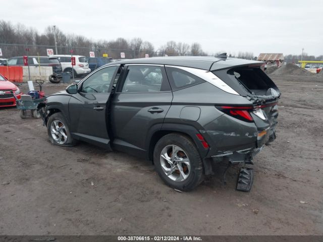 5NMJACAEXNH025542 Hyundai TUCSON SE