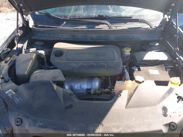 1C4PJLCB0MD140848 Jeep Cherokee Latitude Fwd