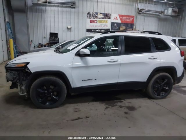 1C4PJMCB8JD509411 Jeep Cherokee Latitude 4x4