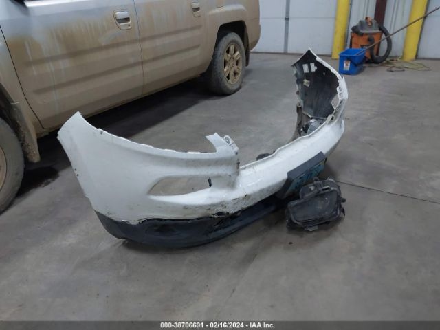 1C4PJMCB8JD509411 Jeep Cherokee Latitude 4x4