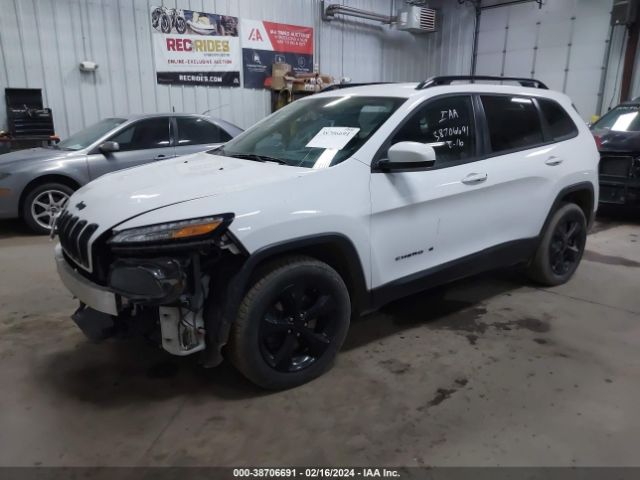 1C4PJMCB8JD509411 Jeep Cherokee Latitude 4x4