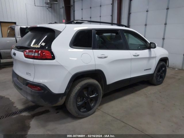 1C4PJMCB8JD509411 Jeep Cherokee Latitude 4x4