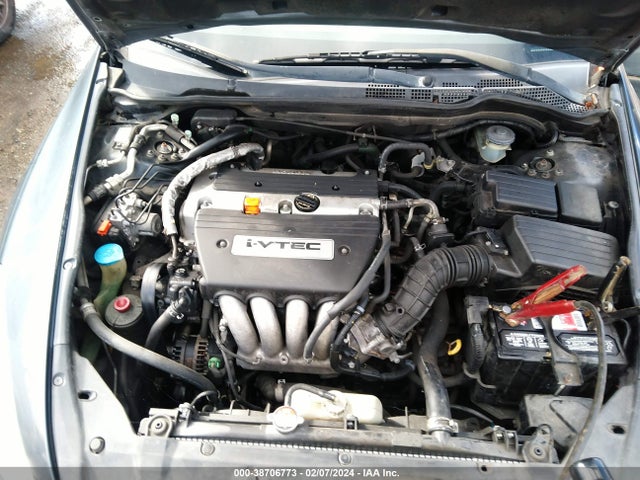 2007 HONDA ACCORD 2.4 SE VIN: JHMCM56367C013939