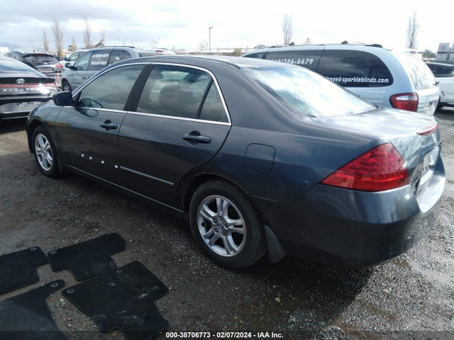 2007 HONDA ACCORD 2.4 SE VIN: JHMCM56367C013939