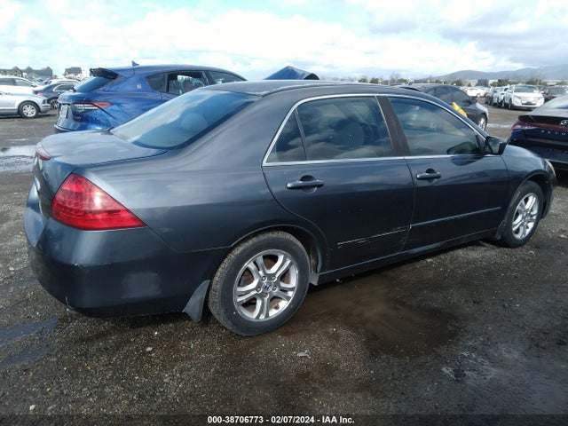2007 HONDA ACCORD 2.4 SE VIN: JHMCM56367C013939