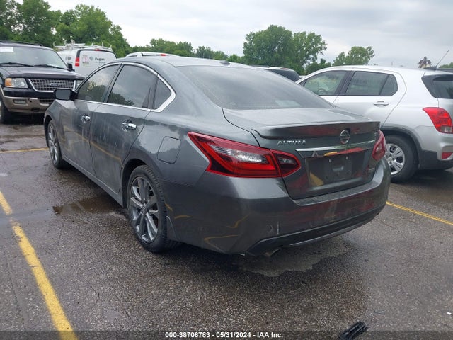Nissan Altima 2.5 Sr 2018 1N4AL3AP7JC281048 Image 3