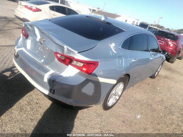 Chevrolet MALIBU LT 2018 1G1ZD5ST0JF221394 Image 4