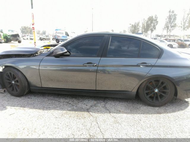 WBA8E1G32HNU17951 BMW 320i
