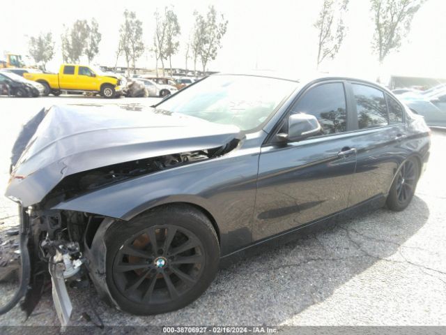 WBA8E1G32HNU17951 BMW 320i