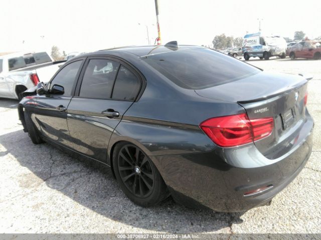 WBA8E1G32HNU17951 BMW 320i