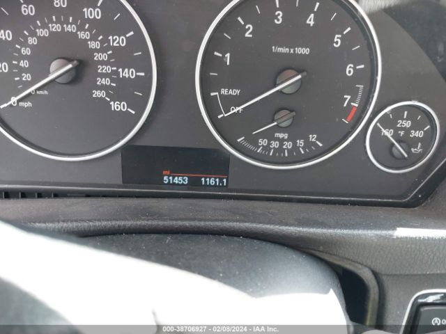 WBA8E1G32HNU17951 BMW 320i