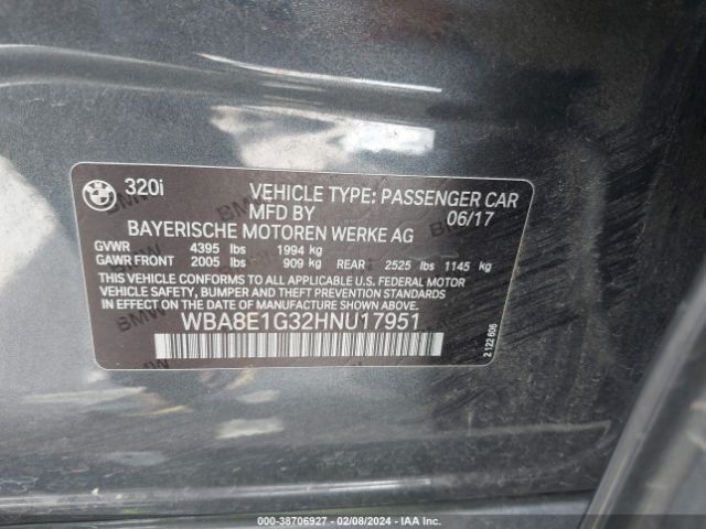 WBA8E1G32HNU17951 BMW 320i