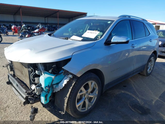 Chevrolet Equinox Premier 2018 2GNAXMEV3J6350993 Image 2