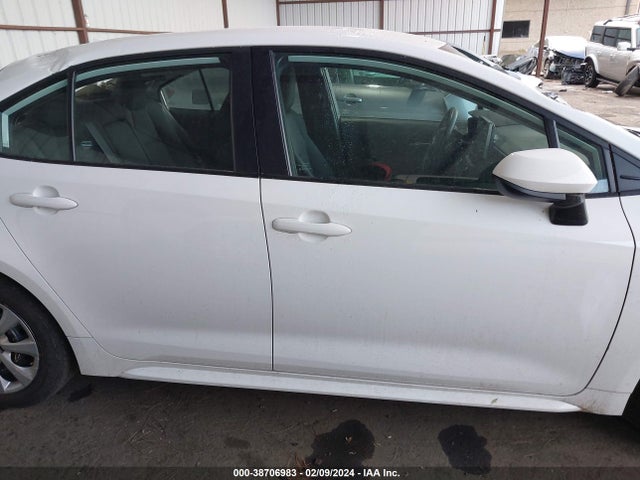 Toyota COROLLA LE 2021 5YFEPMAE5MP243575 Image 13