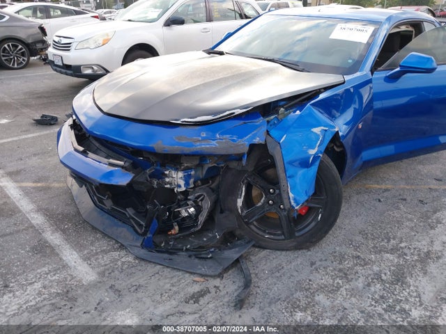 Chevrolet Camaro 1lt 2017 1G1FB1RX9H0130339 Image 6