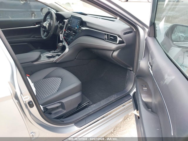 Toyota CAMRY SE 2024 4T1G11AK7RU865048 Image 5
