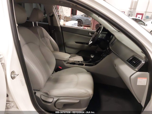 KIA Optima Plug-in Hybrid Ex 2017 KNAGV4LD4H5016851 Image 5