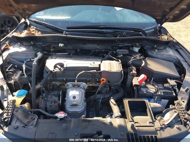 Honda ACCORD LX 2017 1HGCR2F32HA304759 Image 10