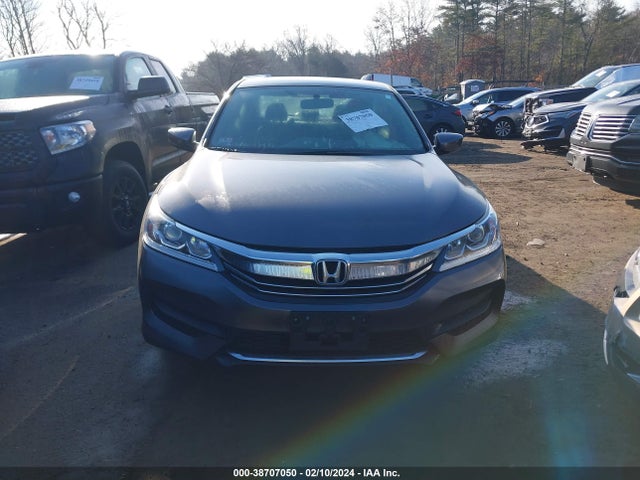 Honda ACCORD LX 2017 1HGCR2F32HA304759 Image 12