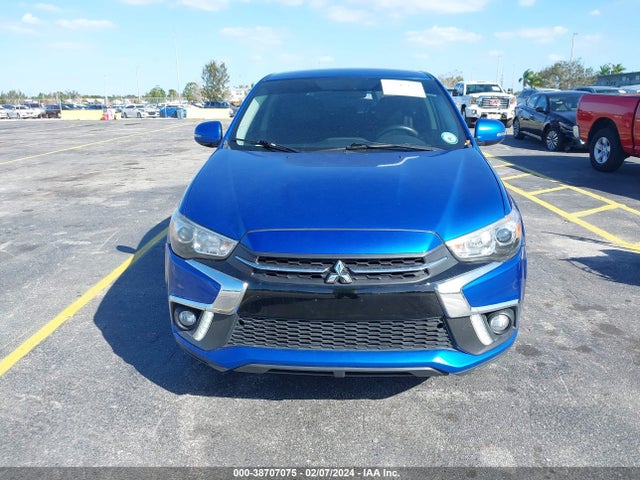 2018 MITSUBISHI OUTLANDER SPORT 2.4 SE VIN: JA4AP3AWXJZ035656