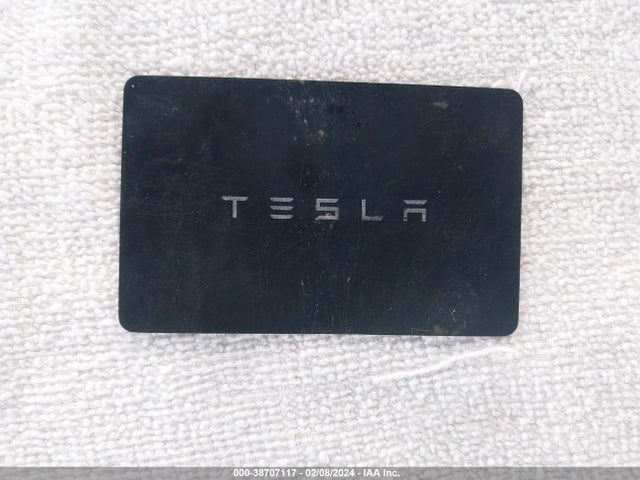 7SAXCBE61NF340932 Tesla Model X Plaid Tri Motor All-wheel Drive