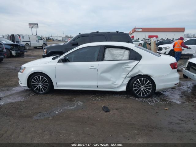3VWD17AJ4HM387219 Volkswagen Jetta 1.8t Sport