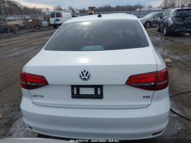 3VWD17AJ4HM387219 Volkswagen Jetta 1.8t Sport