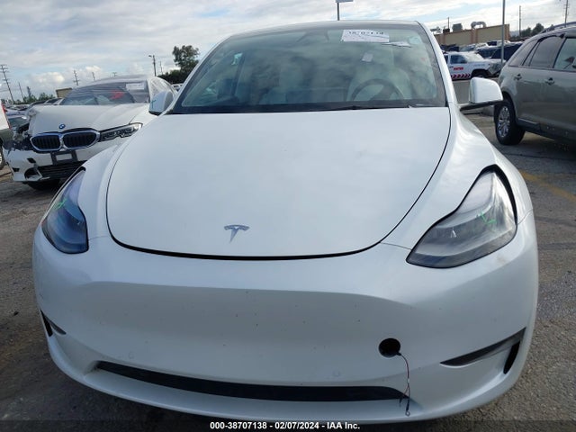 7SAYGDEF1NF324668 Tesla Model Y Performance Dual Motor All-wheel Drive