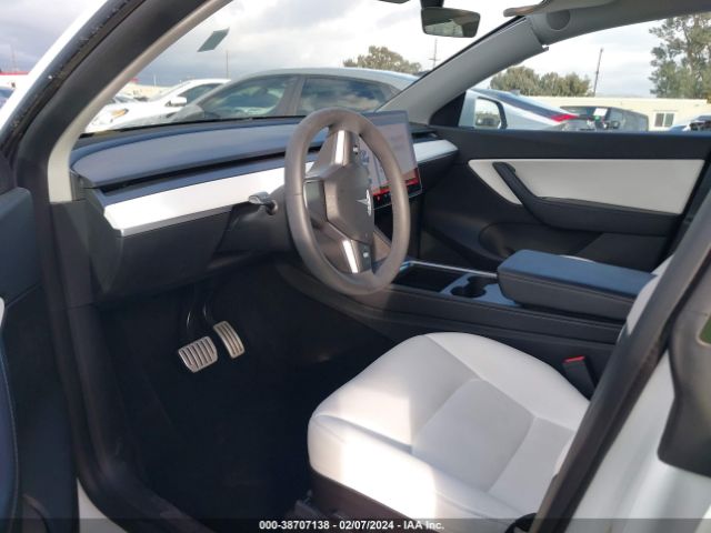 2022 TESLA MODEL Y 7SAYGDEF1NF324668 Photo 4