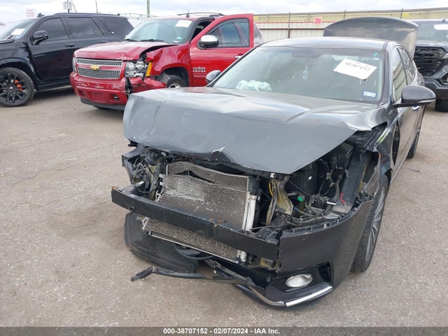 KIA Cadenza Premium 2018 KNALB4J17J5097219 Image 13