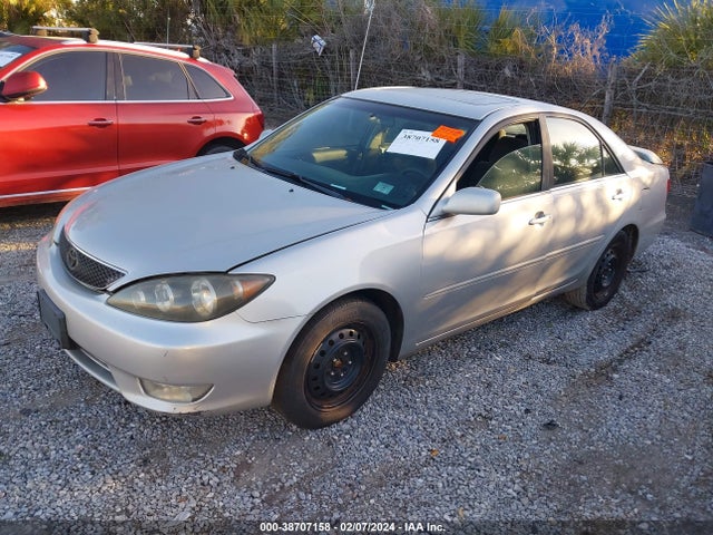 2005 TOYOTA CAMRY SE VIN: 4T1BE30K25U077820