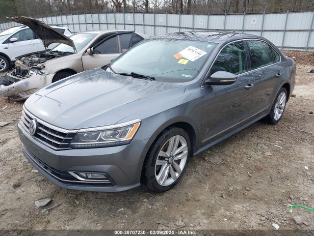 1VWGT7A37HC002293 Volkswagen Passat 1.8t Se
