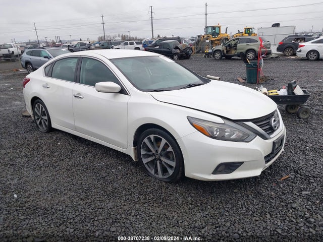 Nissan Altima 2.5 Sr 2017 1N4AL3AP2HC160275 Image 1