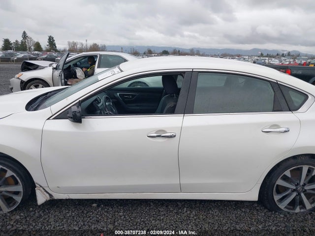 Nissan Altima 2.5 Sr 2017 1N4AL3AP2HC160275 Image 14