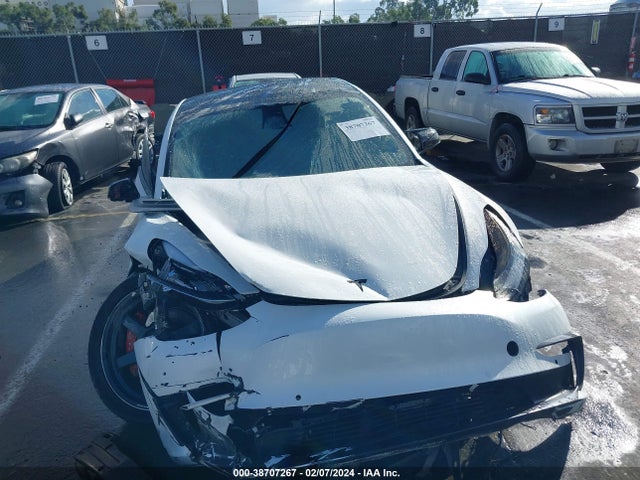 Tesla Model 3 Long Range Dual Motor All-wheel Drive 2020 5YJ3E1EB5LF665853 Image 12