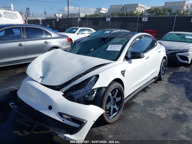 Tesla Model 3 Long Range Dual Motor All-wheel Drive 2020 5YJ3E1EB5LF665853 Image 2