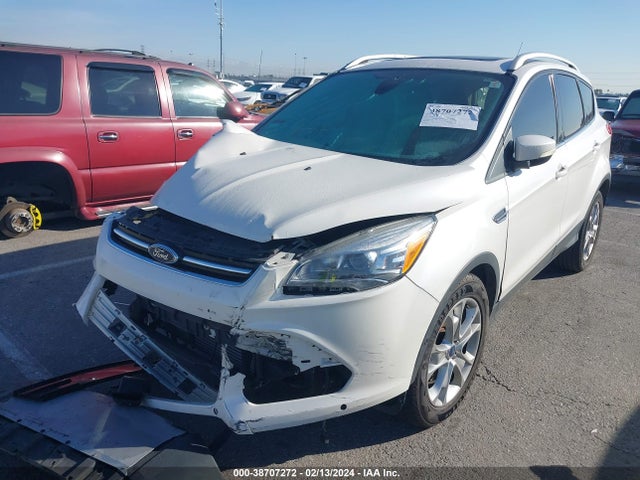 Ford Escape Titanium 2014 1FMCU0J98EUA30129 Image 2