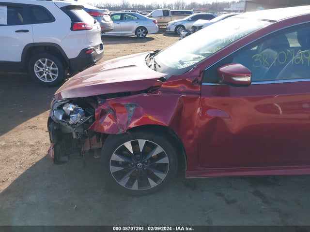 Nissan Sentra Sr Turbo 2017 3N1CB7AP7HY331013 Image 21