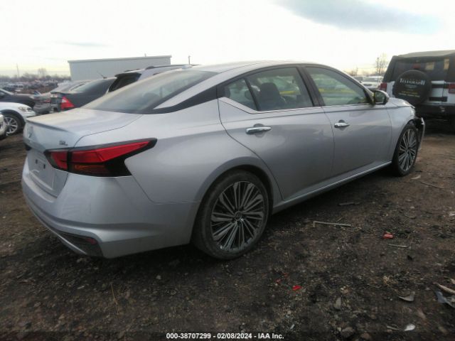 1N4BL4EV0PN361128 Nissan Altima Sl Fwd